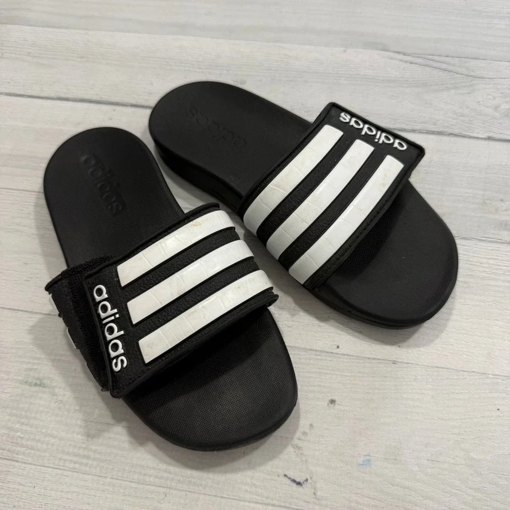 Adidas kids black and white‎ slides sandals little kids size 13